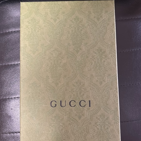 Brand new authentic Gucci WOC - Picture 6 of 6